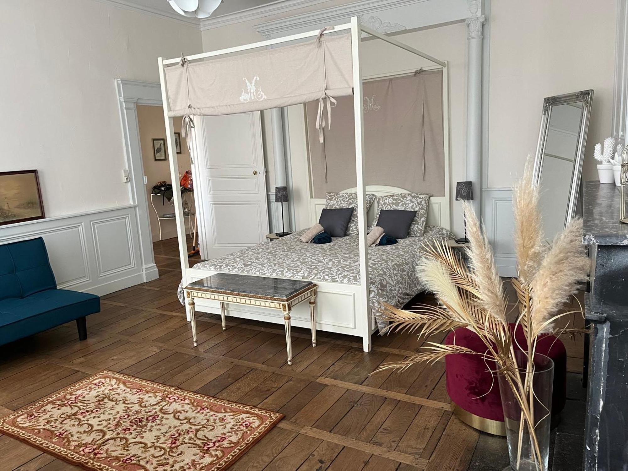 La Villa Louana 1 Appartement 160M2 Sobriete,Elegance En Coeur De Ville Aubusson  Eksteriør billede